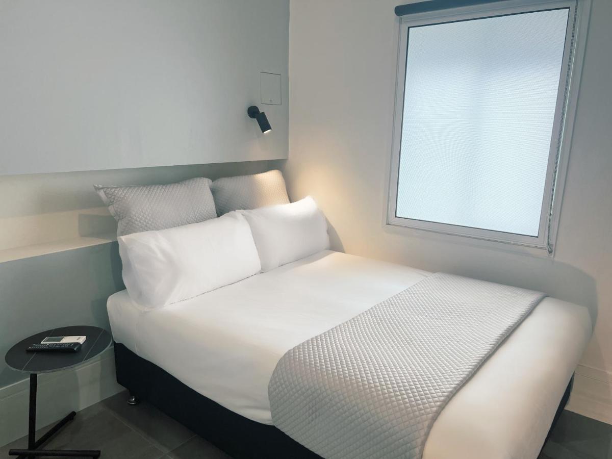Kamar Budget Double
