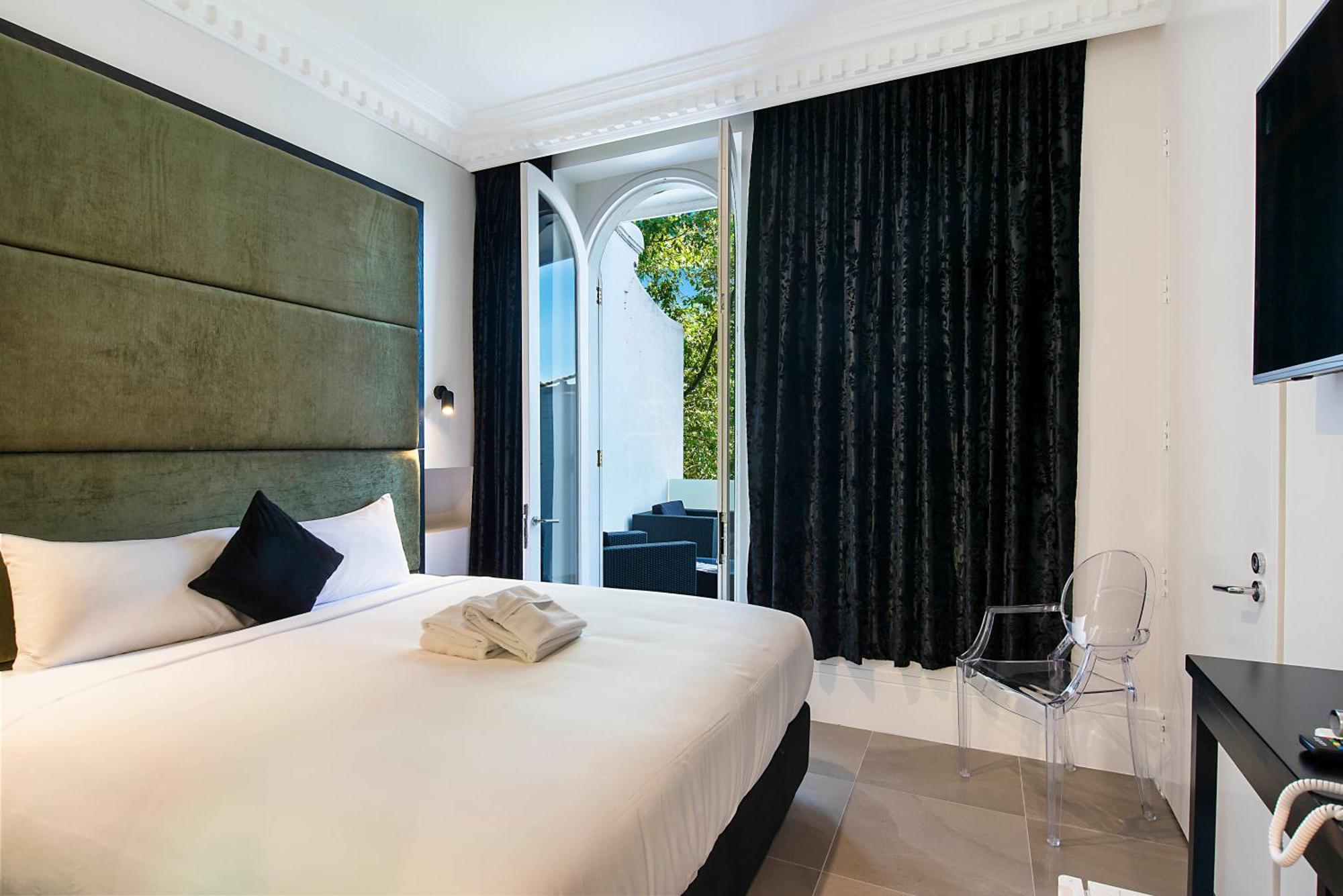 Kamar King dengan Balkon
